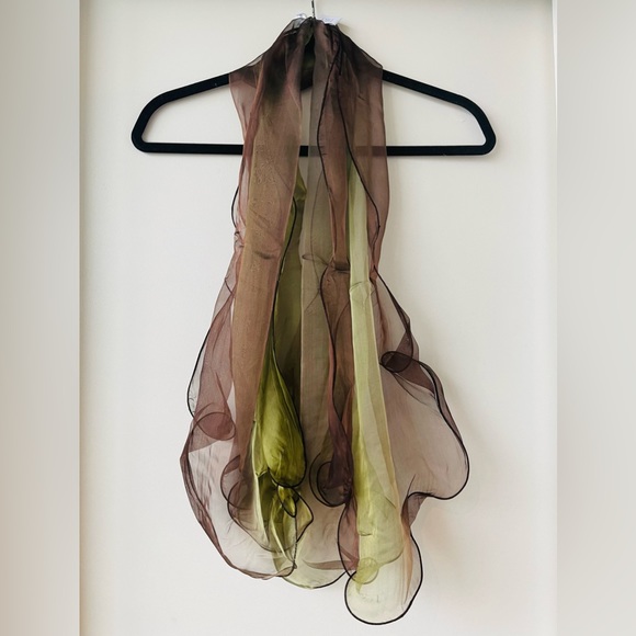 TILO Scarves unique beauty…curly edges and sweet twist to jazz up any outfit 💙 - Picture 8 of 8